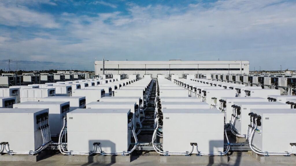 Re:Build Battery Solutions ESS Data Center